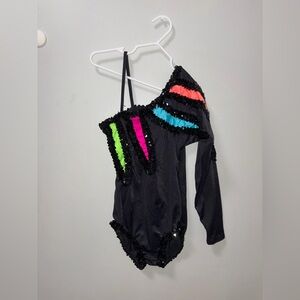 Leo’s vtg black Leotard rainbow sequins one shoulder USA size 5 dance gymnastics